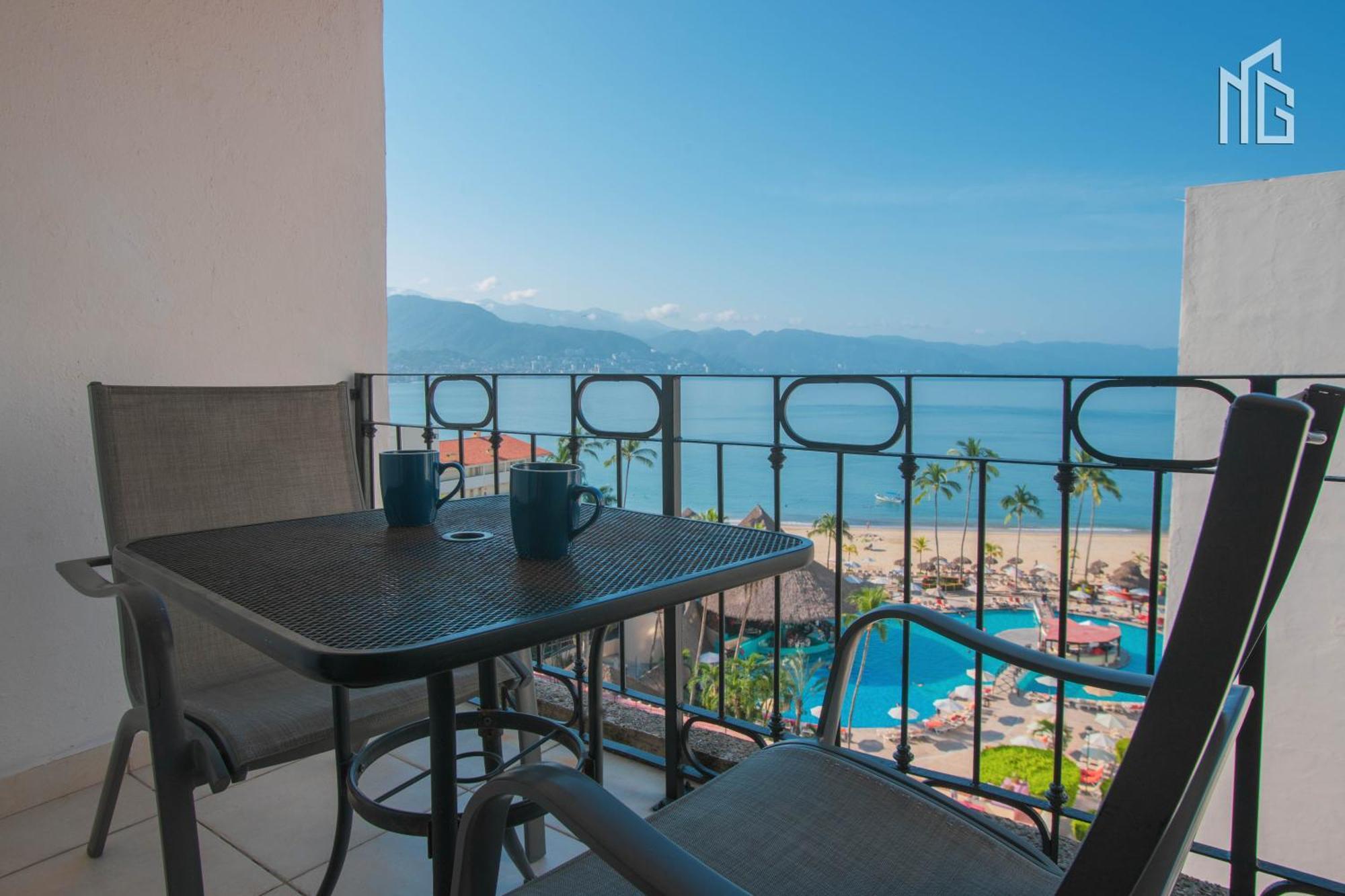 Hermoso Condo Frente Al Mar プエルトバラータ エクステリア 写真